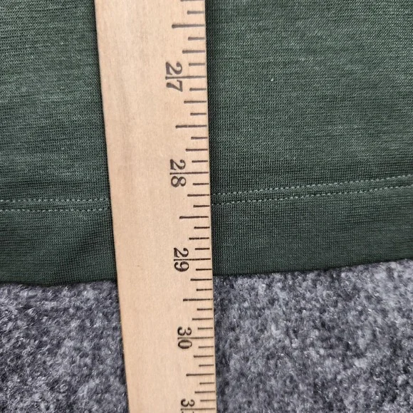 Lululemon Polo Shirt Mens Mdeium Green Athletic Golf Performance‎ Lightweight - Picture 6 of 7